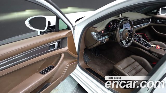 Porsche Panamera (971) 4.0 GTS 2020 — фото 11