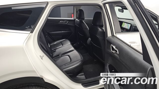 Kia Sportage (V) Gasoline 1.6 Turbo 2WD Trendy 2022 — фото 12