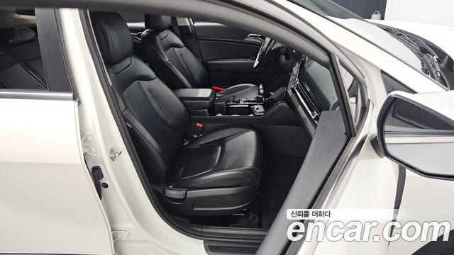 Kia Sportage (V) Gasoline 1.6 Turbo 2WD Trendy 2022 — фото 13