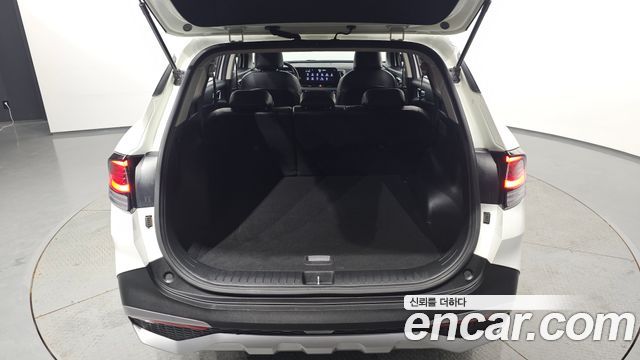Kia Sportage (V) Gasoline 1.6 Turbo 2WD Trendy 2022 — фото 20