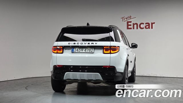 Land Rover Discovery Sport (II) P250 Dynamic SE 2025 — фото 4