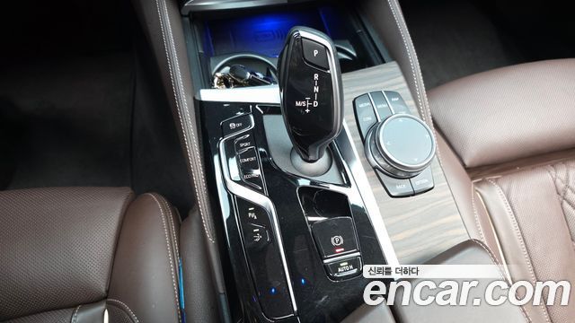BMW 6 Series GT (G32) 630i xDrive Luxury 2022 — фото 9