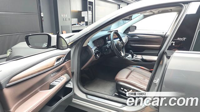 BMW 6 Series GT (G32) 630i xDrive Luxury 2022 — фото 10