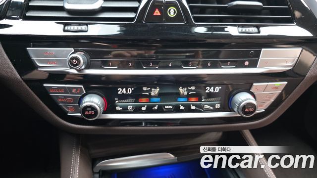 BMW 6 Series GT (G32) 630i xDrive Luxury 2022 — фото 18