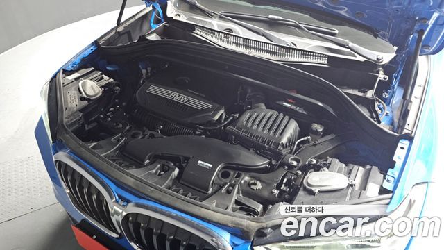 BMW X1 (F48) xDrive 20i M Sport 2022 — фото 6