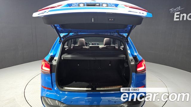 BMW X1 (F48) xDrive 20i M Sport 2022 — фото 24