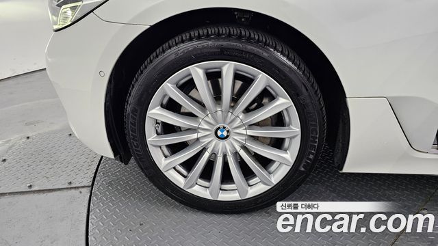 BMW 6 Series GT (G32) 630i xDrive Luxury 2022 — фото 5
