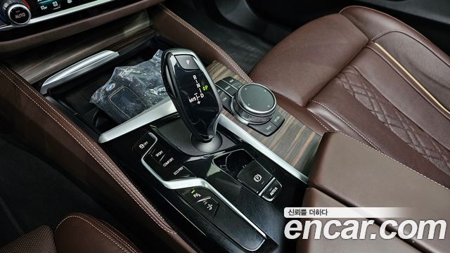 BMW 6 Series GT (G32) 630i xDrive Luxury 2022 — фото 9