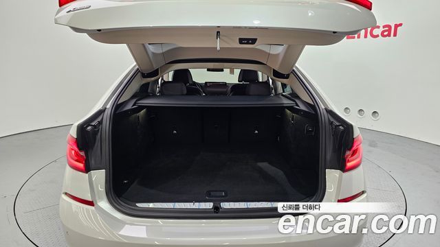 BMW 6 Series GT (G32) 630i xDrive Luxury 2022 — фото 20