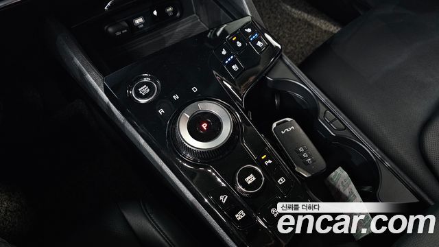 Kia Sportage (V) Diesel 2.0 2WD Prestige 2022 — фото 9