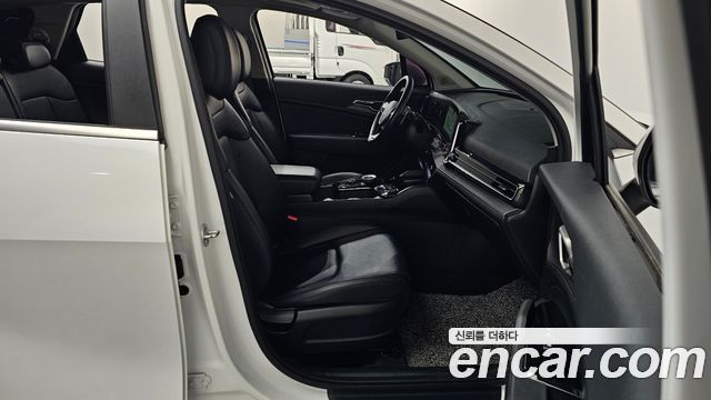 Kia Sportage (V) Diesel 2.0 2WD Prestige 2022 — фото 11