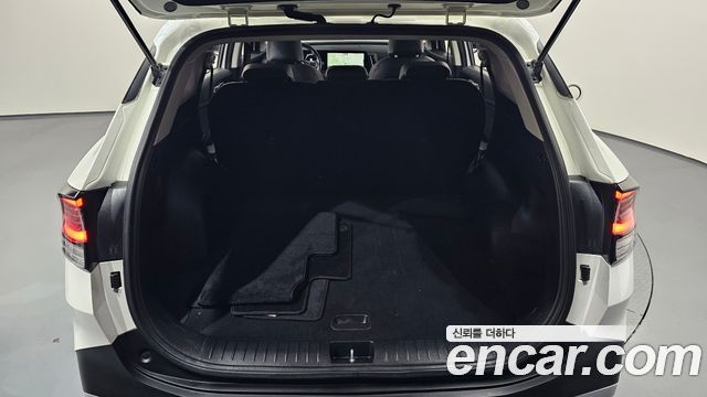 Kia Sportage (V) Diesel 2.0 2WD Prestige 2022 — фото 20