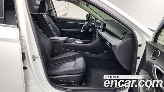 Hyundai Sonata The Edge (DN8) 1.6 Turbo Inspiration 2025 — фото 12