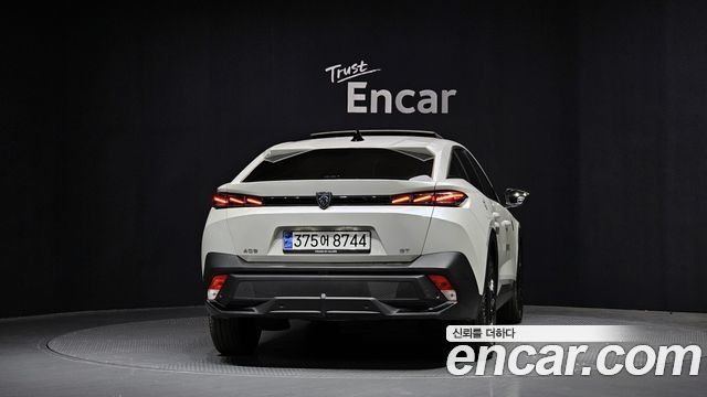 Peugeot 408 1.2 Pure Tech GT 2023 — фото 4