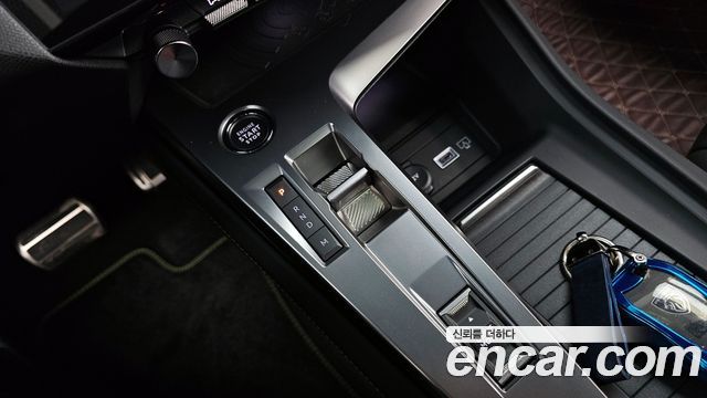Peugeot 408 1.2 Pure Tech GT 2023 — фото 9