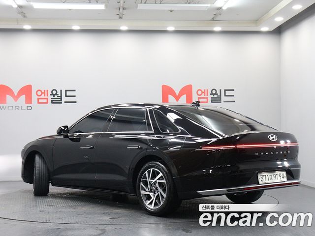 Hyundai Grandeur (GN7) 2,5 Gasoline 2WD Premium 2025 — фото 4