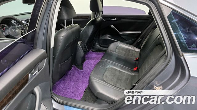 Volkswagen Passat 2.0 TDI B7 2015 — фото 12