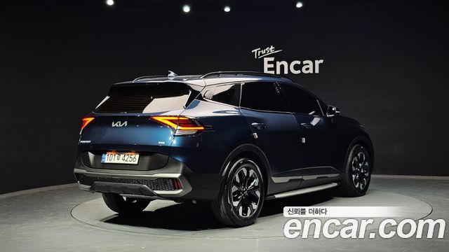 Kia Sportage (V) Gasoline 1.6 Turbo 4WD Signature Gravity 2022 — фото 2