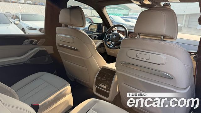 BMW X7 (G07) M60i xDrive M sport 6STR 2024 — фото 7