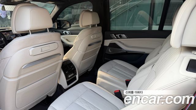 BMW X7 (G07) M60i xDrive M sport 6STR 2024 — фото 15