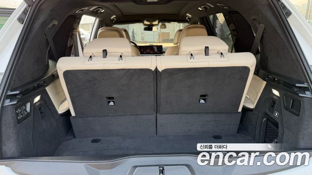 BMW X7 (G07) M60i xDrive M sport 6STR 2024 — фото 20