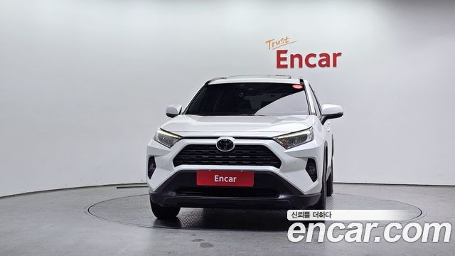 Toyota RAV4 (V) 2.5 2WD 2019 — фото 3