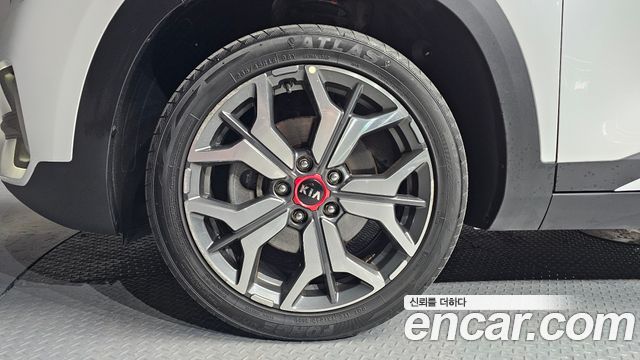 Kia Seltos Gasoline 1.6 Turbo 2WD Signature 2022 — фото 5