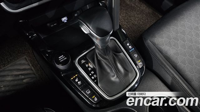 Kia Seltos Gasoline 1.6 Turbo 2WD Signature 2022 — фото 9