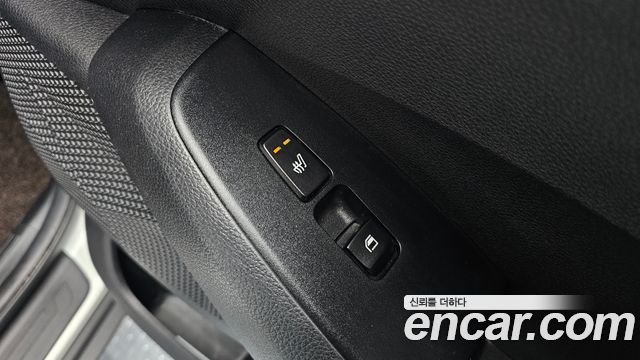 Kia Seltos Gasoline 1.6 Turbo 2WD Signature 2022 — фото 19