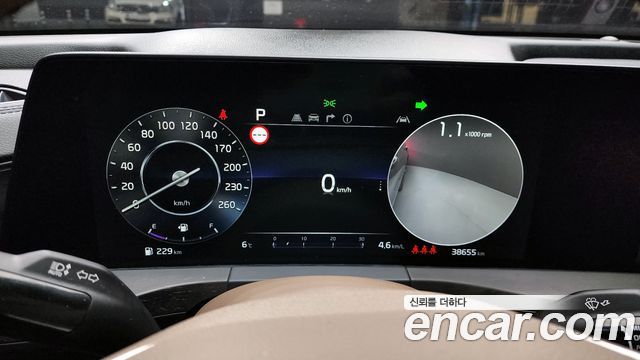 Kia K8 2.5 Gasoline 2WD Noblesse 2022 — фото 8