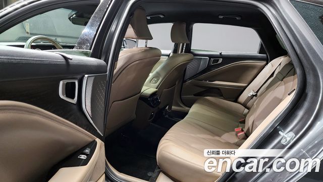 Kia K8 2.5 Gasoline 2WD Noblesse 2022 — фото 12