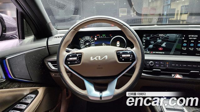 Kia K8 2.5 Gasoline 2WD Noblesse 2022 — фото 14