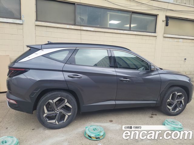 Hyundai Tucson (NX4) Gasoline 1.6 Turbo 2WD Inspiration 2022 — фото 4