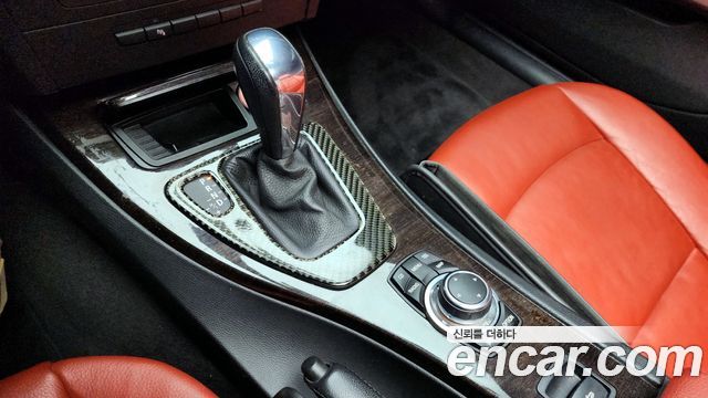 BMW 3 Series (E90) 328i convertible 2012 — фото 9