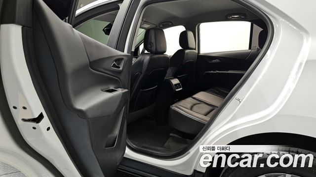 Chevrolet Next Equinox 2WD LT 2022 — фото 12