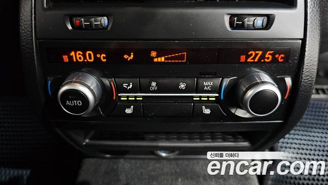 BMW 5 Series (F10) 528i 2015 — фото 18