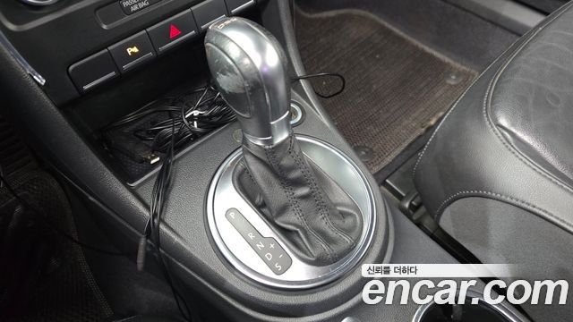 Volkswagen Beetle 2.0 TDI Premium 3rd 2013 — фото 9