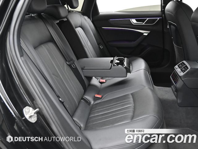 Audi A6 (C8) 45 TFSI Premium 2021 — фото 16