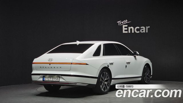 Hyundai Grandeur Hybrid (GN7) Premium 2023 — фото 2