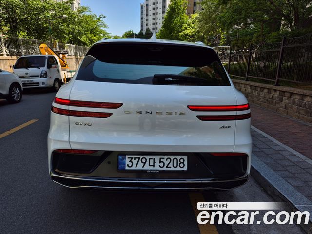 Genesis GV70 2.5T Gasoline AWD 2025 — фото 4