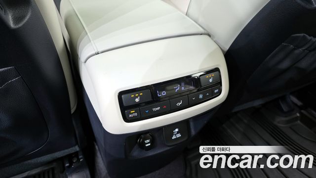 Hyundai Palisade Diesel 2.2 4WD Prestige 2022 — фото 19