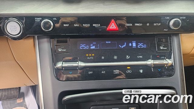 Kia Carnival (IV) Diesel 9-Seater Prestige 2023 — фото 15