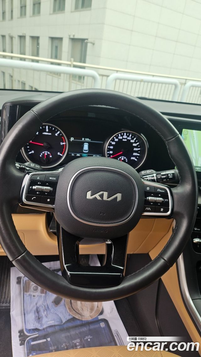 Kia Carnival (IV) Diesel 9-Seater Prestige 2023 — фото 18