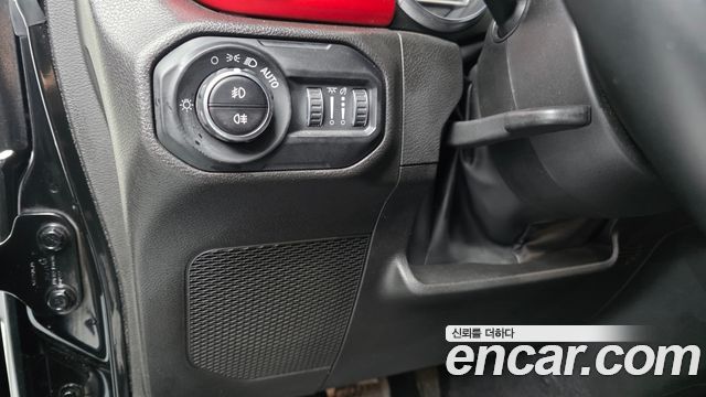 Jeep Wrangler (JL) 2.0 Rubicon Power Top 4Door 2022 — фото 18