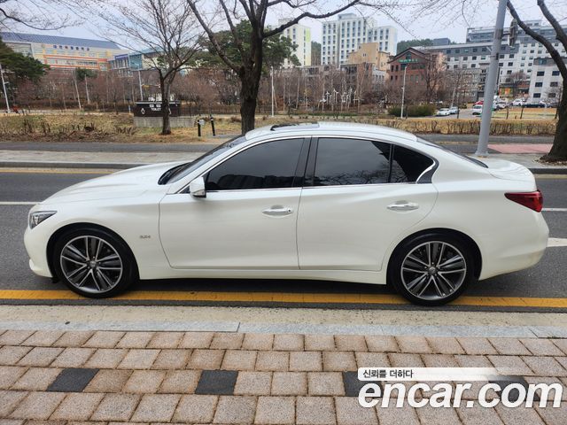 Infiniti Q50 2.2d Premium 2016 — фото 22