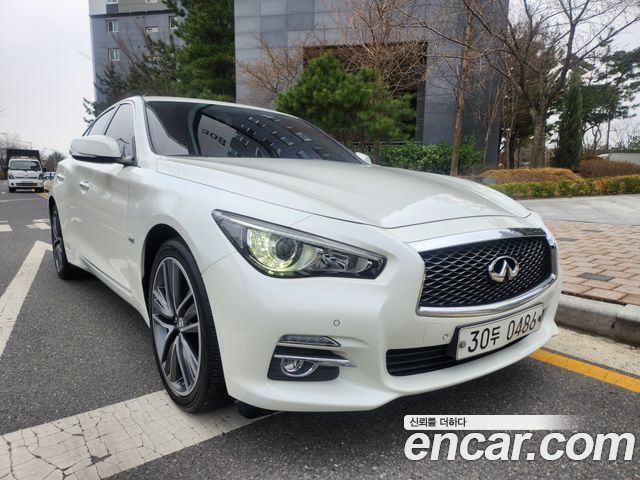 Infiniti Q50 2.2d Premium 2016 — фото 23