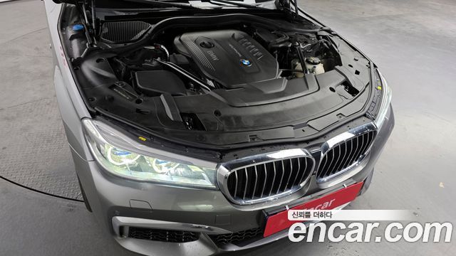 BMW 7 Series (G11) 730Ld xDrive M Sport 2017 — фото 6