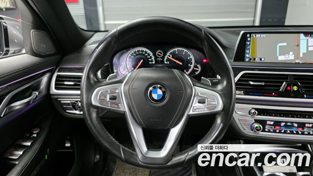 BMW 7 Series (G11) 730Ld xDrive M Sport 2017 — фото 13