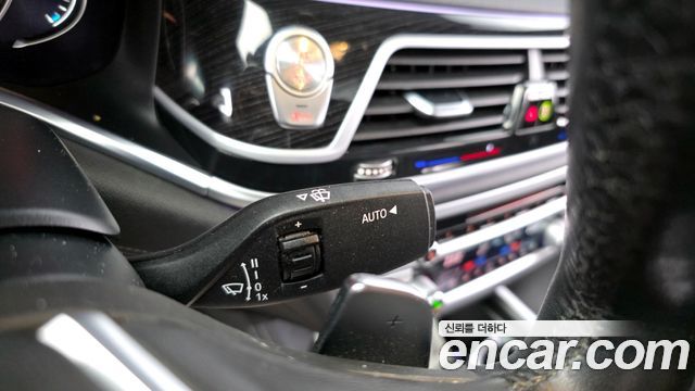 BMW 7 Series (G11) 730Ld xDrive M Sport 2017 — фото 14