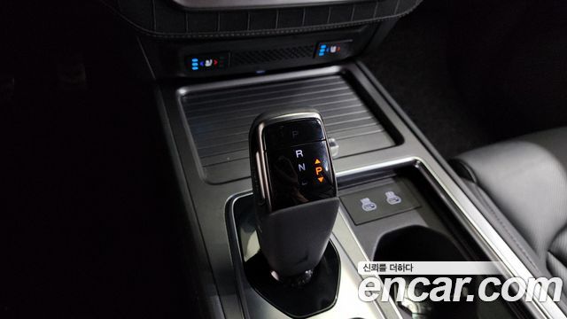 KG Mobility (SsangYong) Rexton New Arena Disel 2.2 4WD The Black 2024 — фото 9
